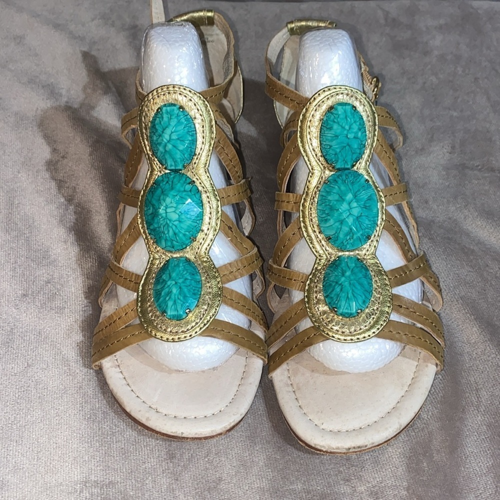House of Harlow 1960 Gold and Turquoise Sandals women’s size 38.5 (8)